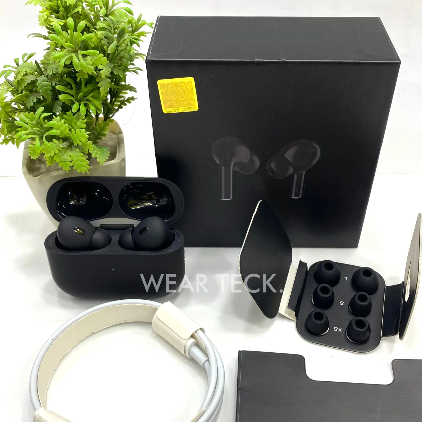 Airpods-Pro-Black-2-scaled